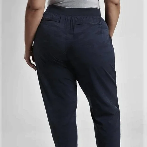 Athleta Brooklyn Ankle Camo Pant size 20 Navy - Picture 5 of 8